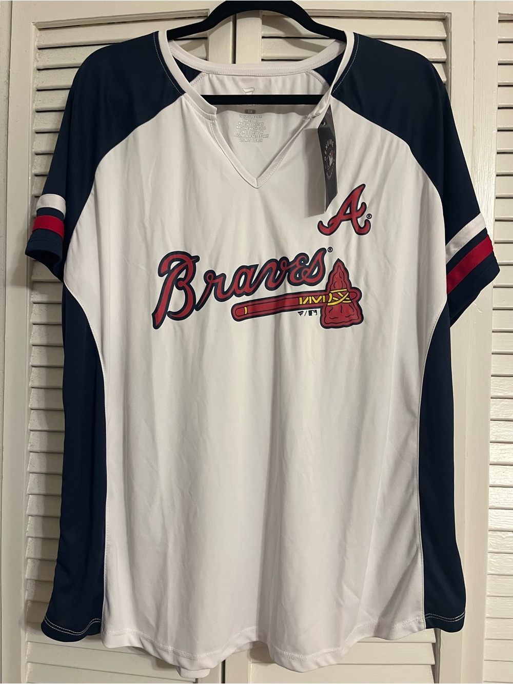 Fanatics Atlanta Braves White Navy Red Raglan Jersey